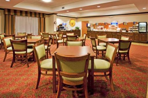 фото отеля Holiday Inn Express Hotel & Suites Silver Springs