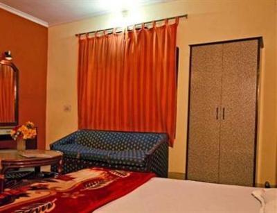 фото отеля Hotel Sahara International Deluxe