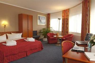 фото отеля Ramada Hotel Darmstadt