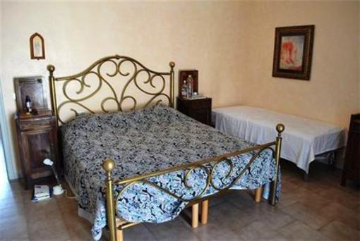 фото отеля Casa Vacanze De Rosis Lecce