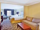 фото отеля Holiday Inn Express Hotel & Suites Macon West