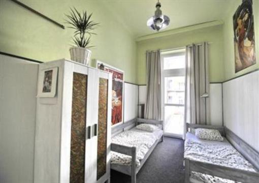 фото отеля Downtown Backpacker's Hostel Bratislava