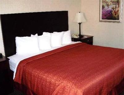 фото отеля Quality Inn & Suites Erie