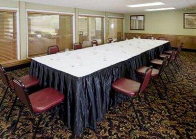 фото отеля Quality Inn & Suites Erie