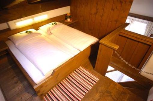 фото отеля Gasthof Hotel Tiroler Buam Saalbach-Hinterglemm