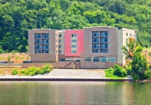 фото отеля SpringHill Suites Chattanooga Downtown Cameron Harbor