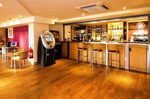 фото отеля Premier Inn City Centre Brighton & Hove