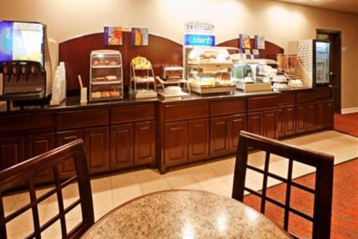 фото отеля Holiday Inn Express Hotel & Suites Stephenville