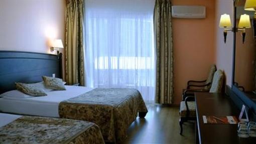 фото отеля Selge Beach Resort & Spa Side