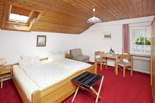 фото отеля Hotel Fruhlingsgarten
