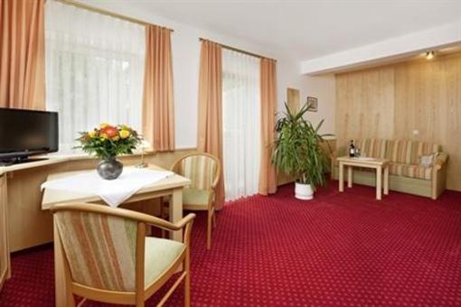 фото отеля Hotel Fruhlingsgarten