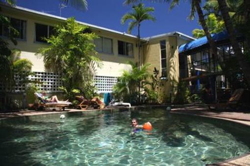 фото отеля NJoy Travellers Resort Cairns