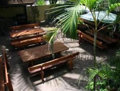 фото отеля NJoy Travellers Resort Cairns