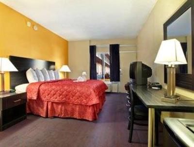 фото отеля Travelodge Orlando - International Drive