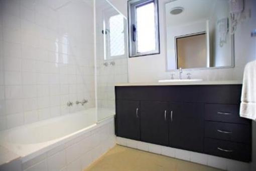 фото отеля Pilbara Holiday Park Hotel Karratha