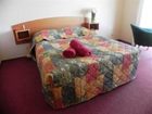 фото отеля Blue Whale Motor Inn & Apartments