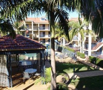 фото отеля South Pacific Apartments Port Macquarie