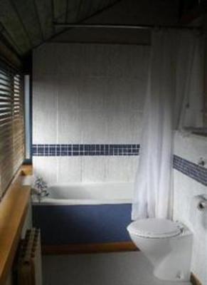 фото отеля Uplands Hotel High Wycombe