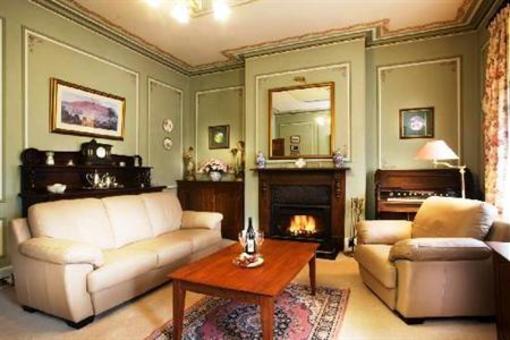 фото отеля Apartments At York Mansions