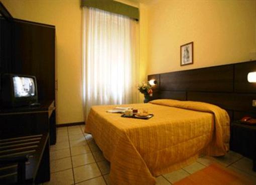 фото отеля Catalani E Madrid Hotel Milan