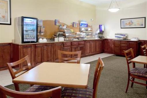 фото отеля Holiday Inn Express Suites Alamosa