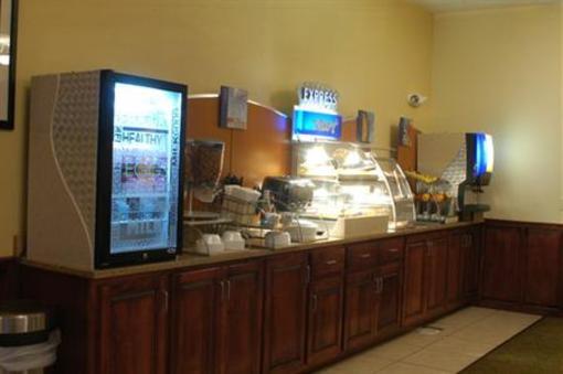 фото отеля Holiday Inn Express Suites Alamosa