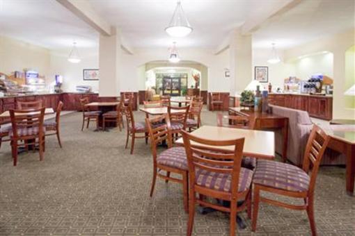 фото отеля Holiday Inn Express Suites Alamosa