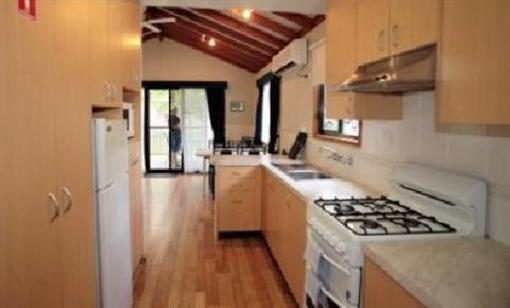 фото отеля A Shady River Holiday Park Moama