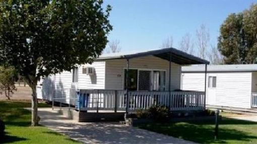 фото отеля A Shady River Holiday Park Moama
