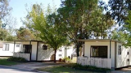 фото отеля A Shady River Holiday Park Moama