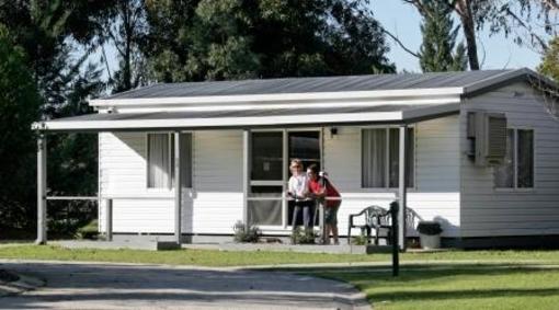 фото отеля A Shady River Holiday Park Moama