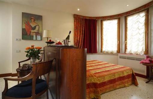 фото отеля Hotel San Giorgio Venice