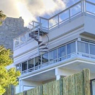 фото отеля Southern Comfort Guest Lodge Cape Town