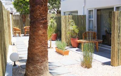 фото отеля Southern Comfort Guest Lodge Cape Town