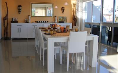 фото отеля Southern Comfort Guest Lodge Cape Town