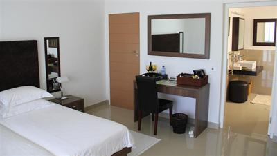 фото отеля Southern Comfort Guest Lodge Cape Town
