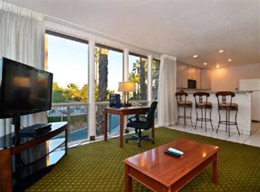 фото отеля BEST WESTERN Date Tree Hotel