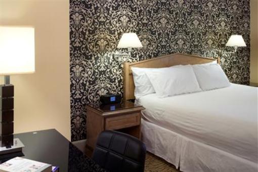 фото отеля Lafayette Hotel & Suites San Diego