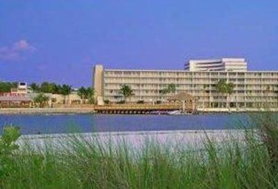фото отеля BEST WESTERN Bay Harbor Hotel