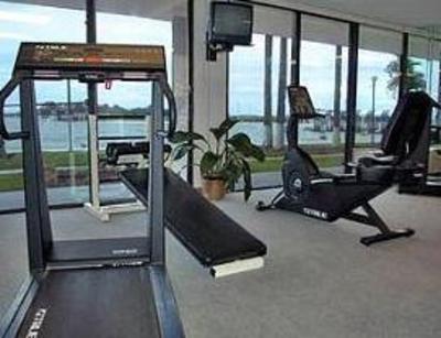 фото отеля BEST WESTERN Bay Harbor Hotel
