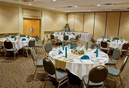 фото отеля BEST WESTERN Bay Harbor Hotel