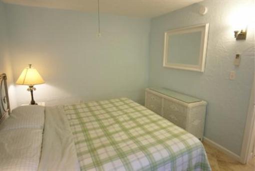 фото отеля Sandpiper Inn Longboat Key