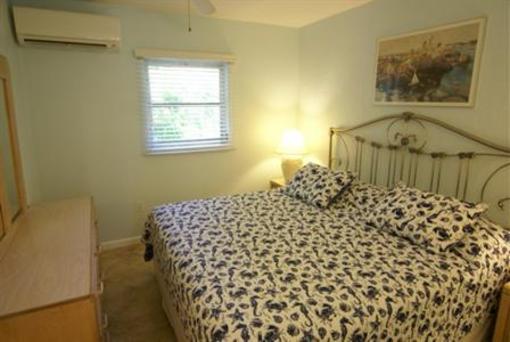 фото отеля Sandpiper Inn Longboat Key