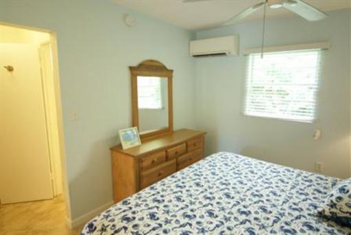 фото отеля Sandpiper Inn Longboat Key