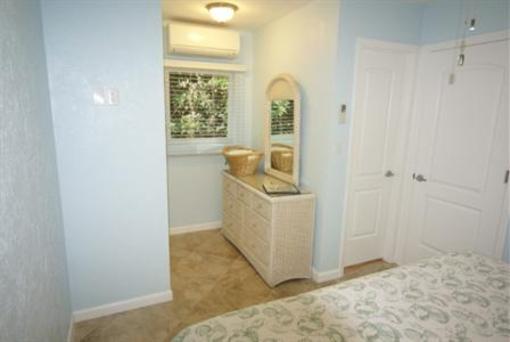 фото отеля Sandpiper Inn Longboat Key