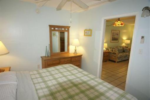 фото отеля Sandpiper Inn Longboat Key