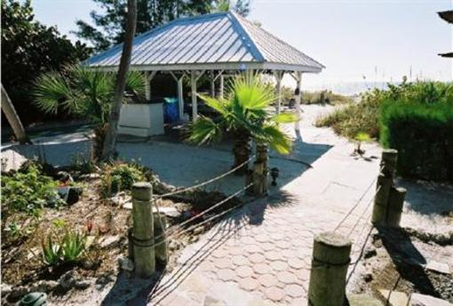 фото отеля Sandpiper Inn Longboat Key