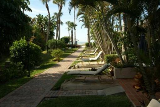 фото отеля Sandpiper Inn Longboat Key