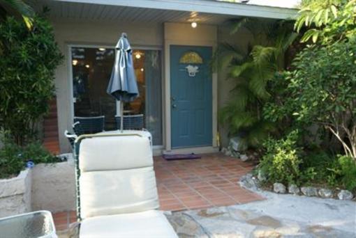 фото отеля Sandpiper Inn Longboat Key