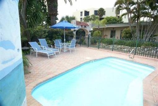фото отеля Sandpiper Inn Longboat Key